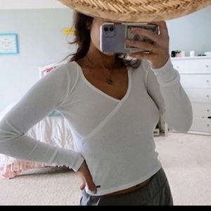 Long sleeve crop top